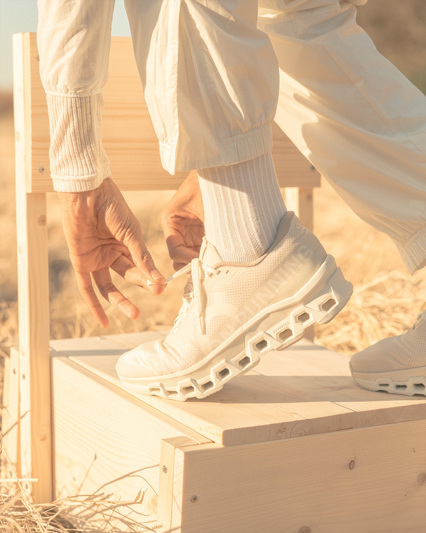 Cloudmonster 2 INVINCIBLE (MEN) – INVINCIBLE | Official Website