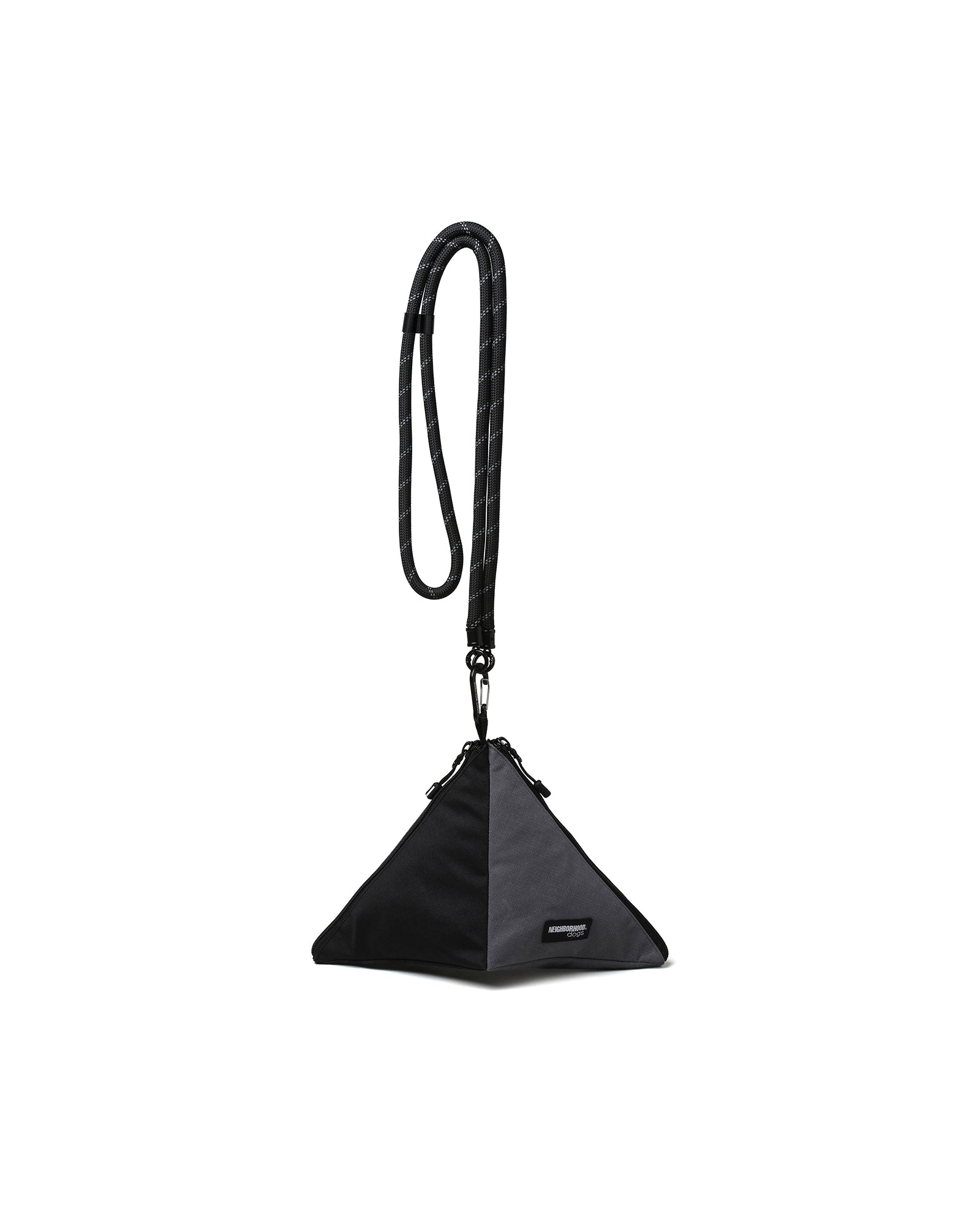DOG TRIANGLE POUCH