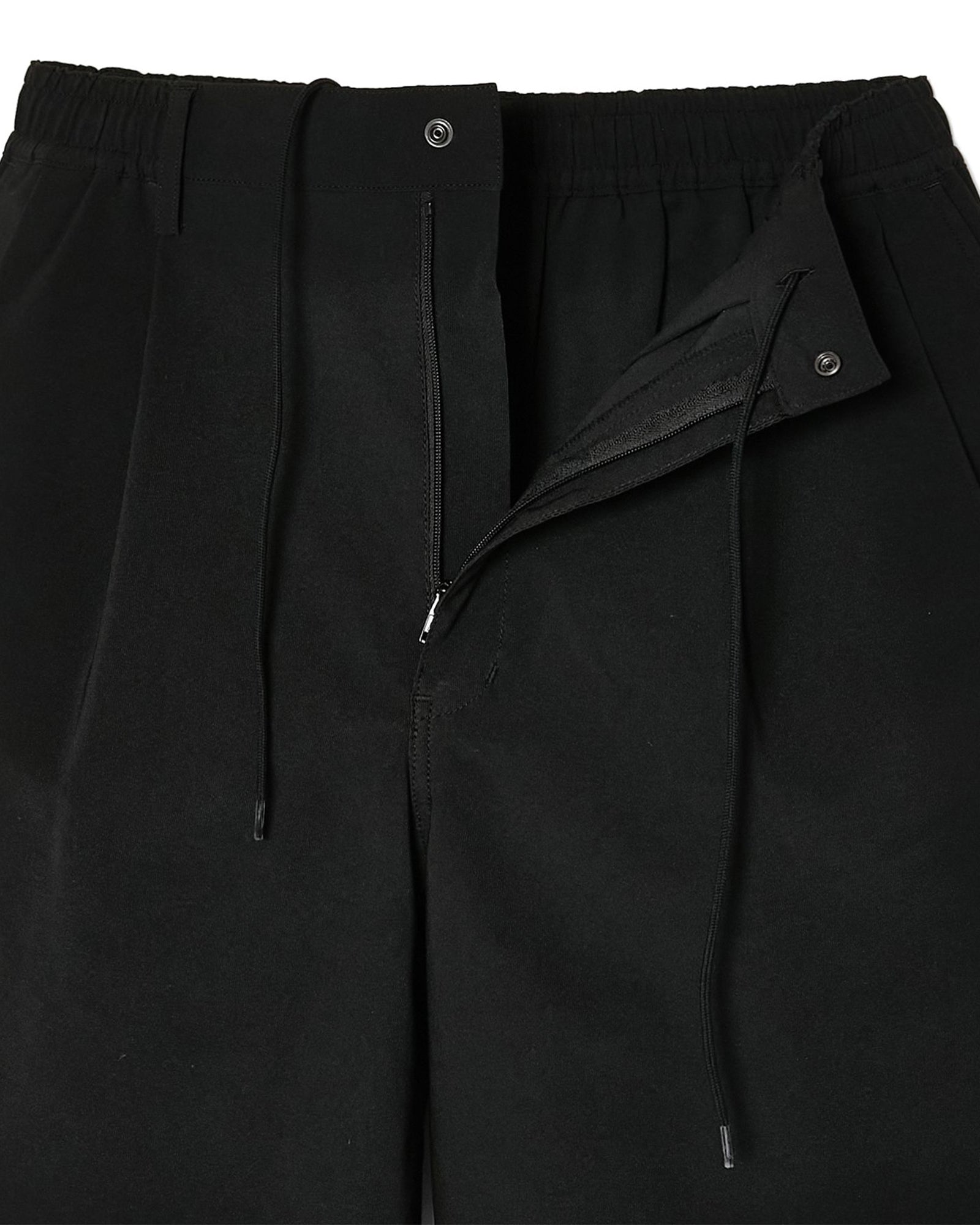 TUCK HALF PANTS