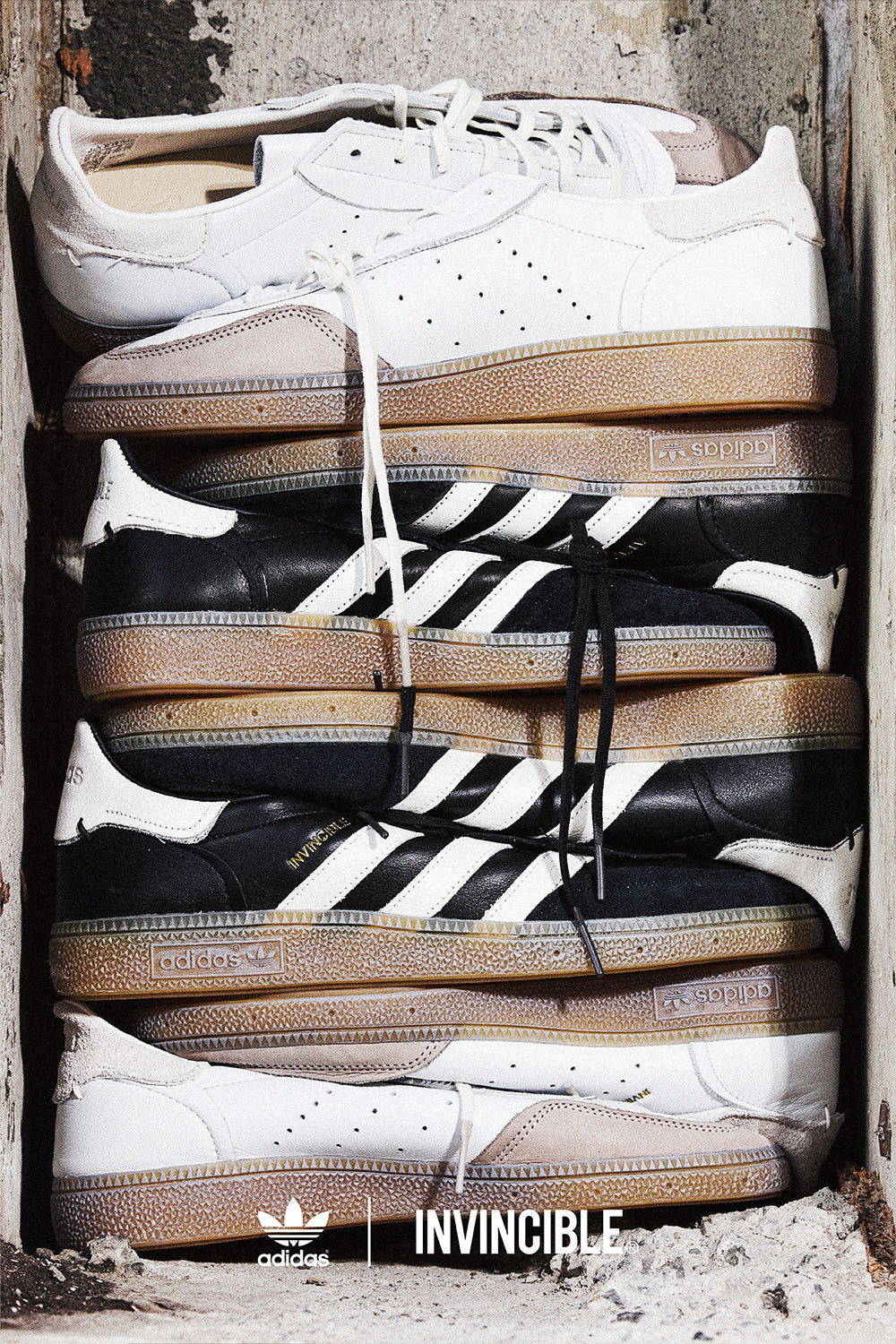 INVINCIBLE® x adidas Consortium Handball Spezial White