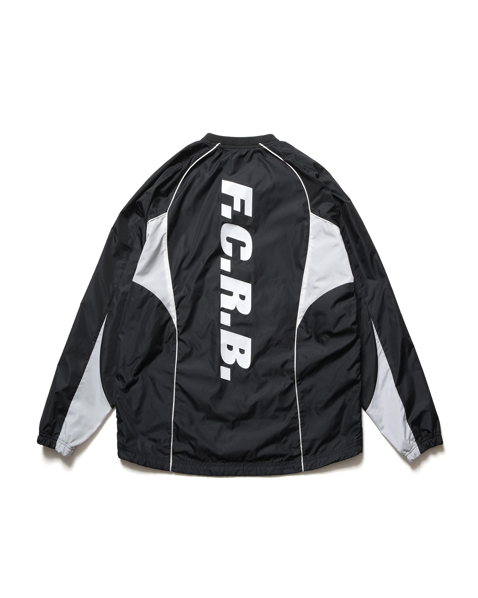 PS30 x WARM UP PISTE – INVINCIBLE | Official Website